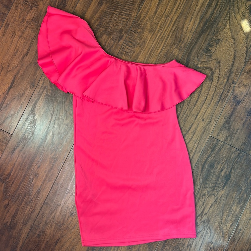 Girls pink one shoulder mini dress. Size 11-12.